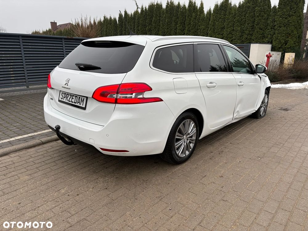 Peugeot 308 BlueHDi FAP 130 Stop & Start Style - 2