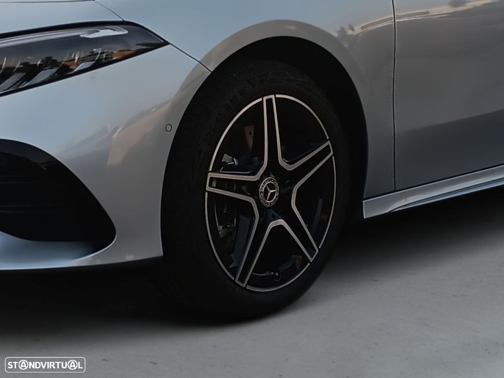 Mercedes-Benz A 250 e - 10