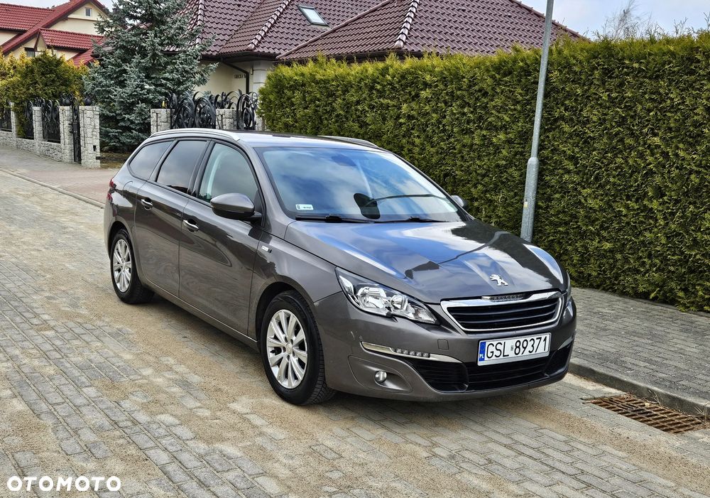 Peugeot 308 1.6 BlueHDi Allure S&S - 1