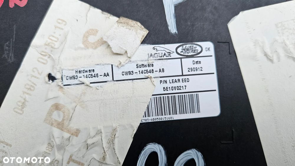 Jaguar XJ 351 2010-2015 Sterownik fotela prawego Moduł fotela przód prawy CW93-14D600-AB CW93-14D600-AA - 2