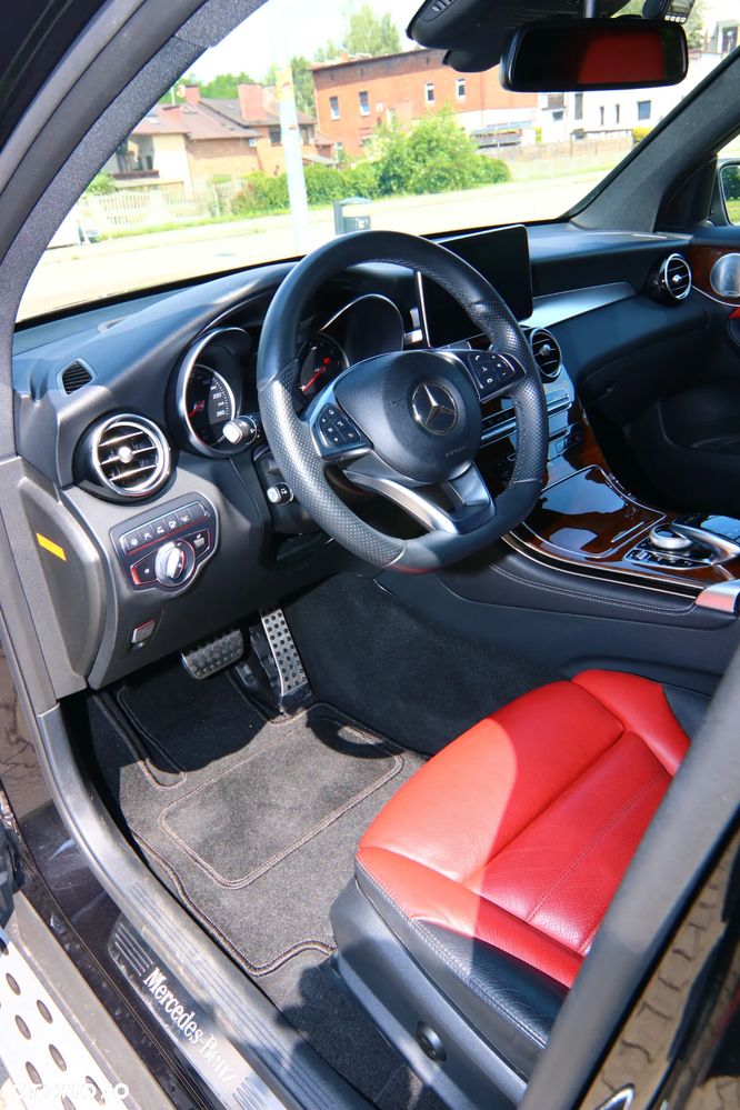 Mercedes-Benz GLC - 11