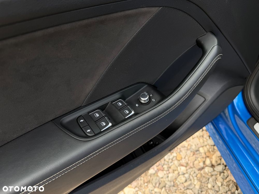 Audi RS3 Limousine TFSI quattro S tronic - 24