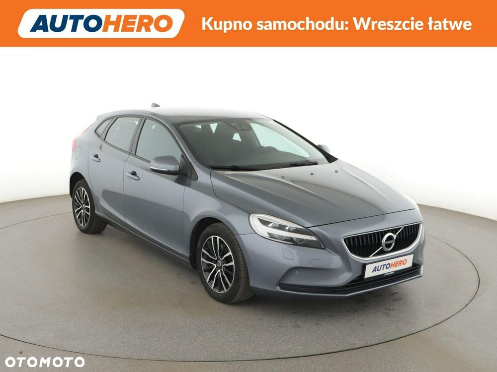 Volvo V40 T2 Momentum - 11