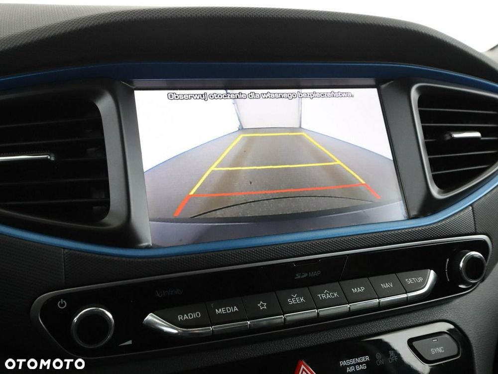 Hyundai IONIQ - 25