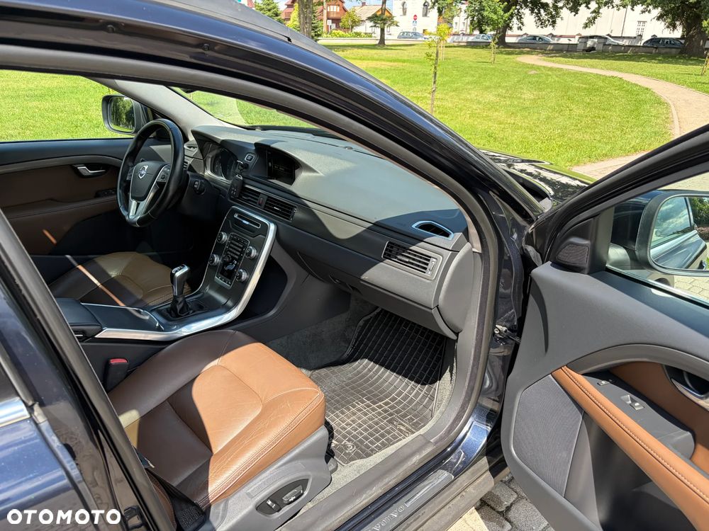 Volvo XC 70 D4 Drive-E Summum - 8