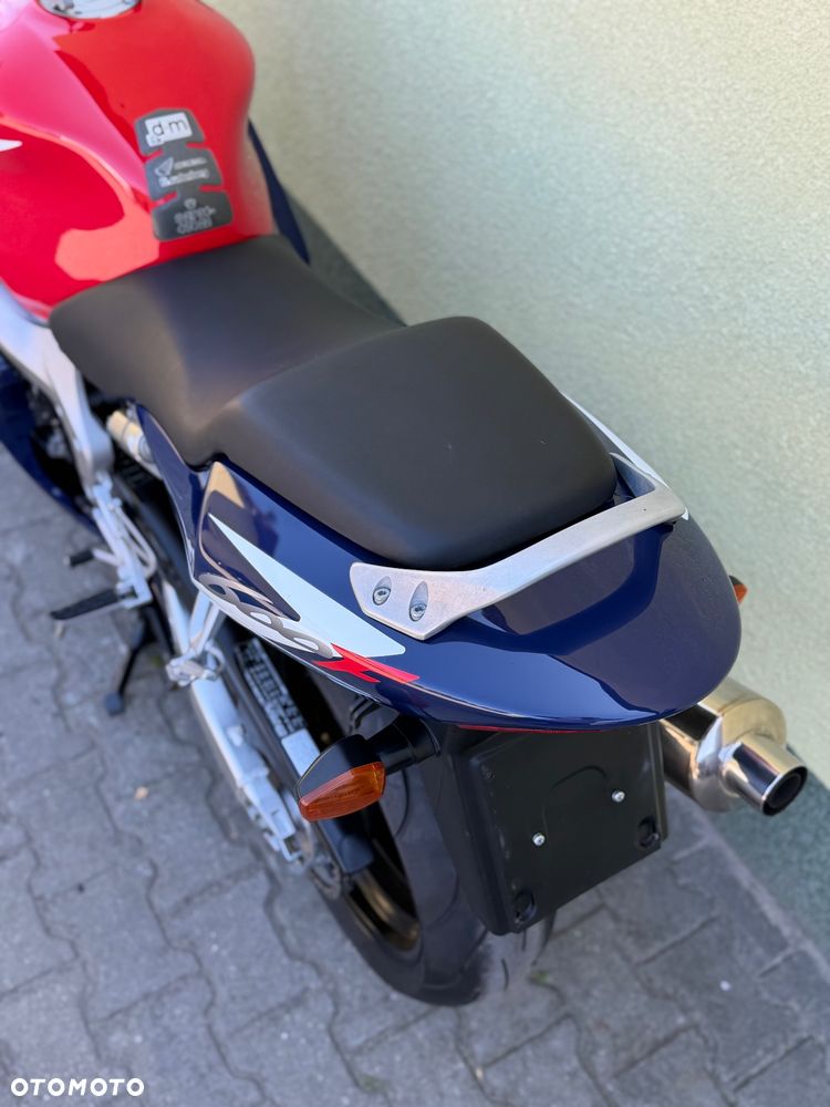 Honda CBR - 21