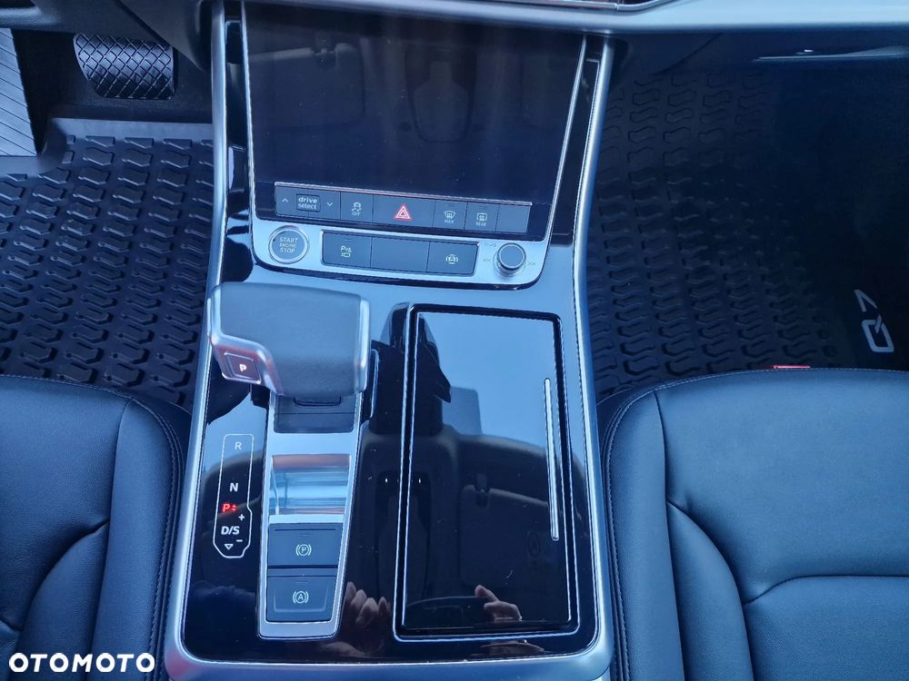 Audi Q7 TFSI mHEV 250 kW Quattro Tiptr - 31