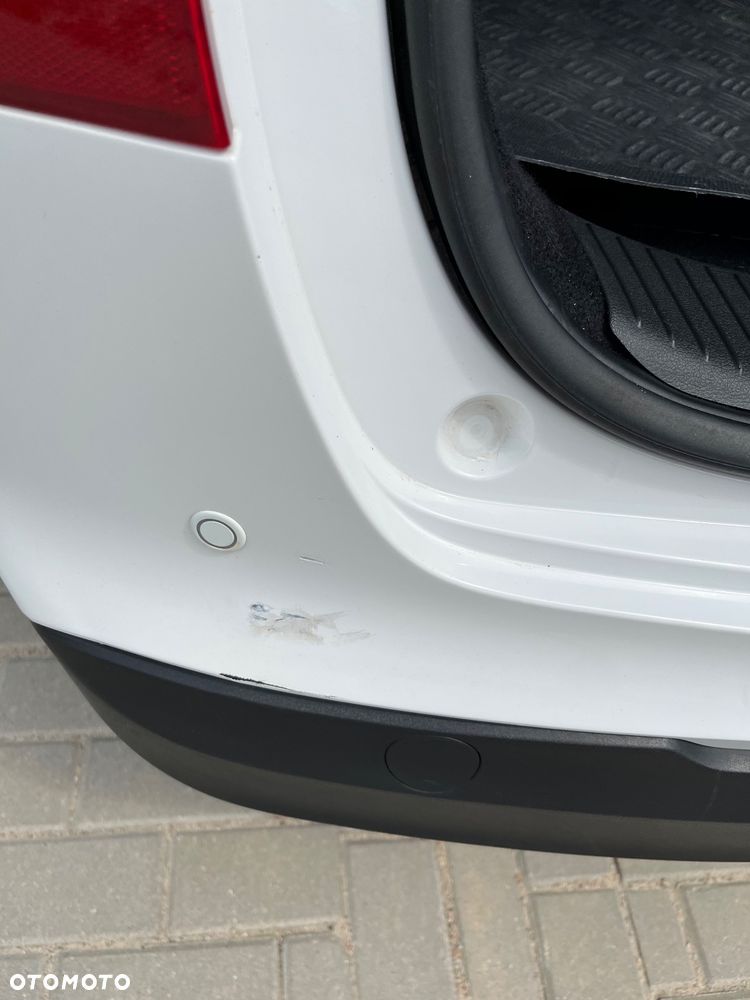 Hyundai i30 1.4 Classic + - 17