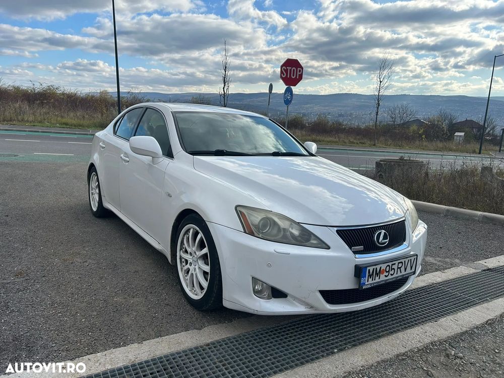 Lexus Seria IS 220d - 2