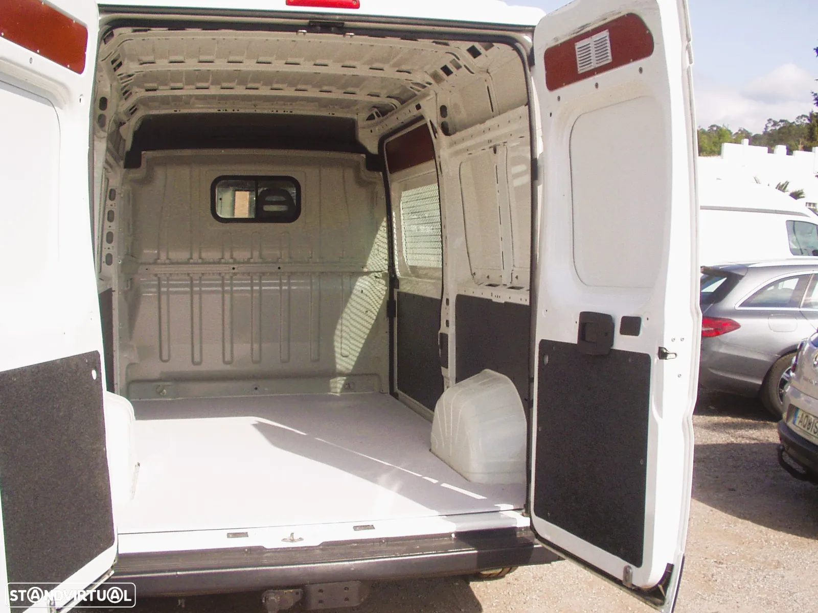 Citroën Jumper 2.0HDI 130cv L2H2 - 9