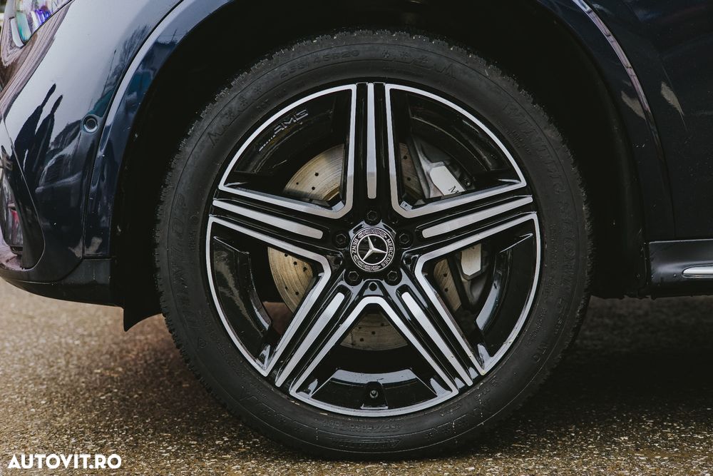 Mercedes-Benz GLC - 27