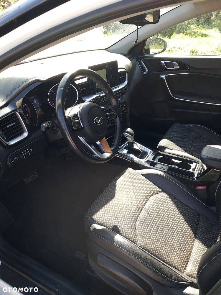 Kia Ceed 2019 photo 5