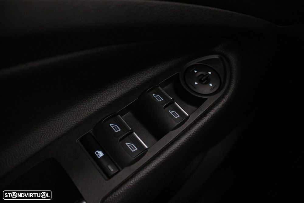 Ford Kuga 1.5 TDCi Titanium - 29