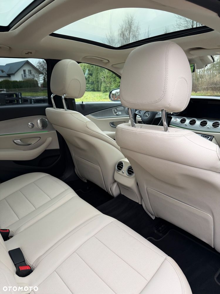Mercedes-Benz Klasa E 220 d 9G-TRONIC Avantgarde - 11