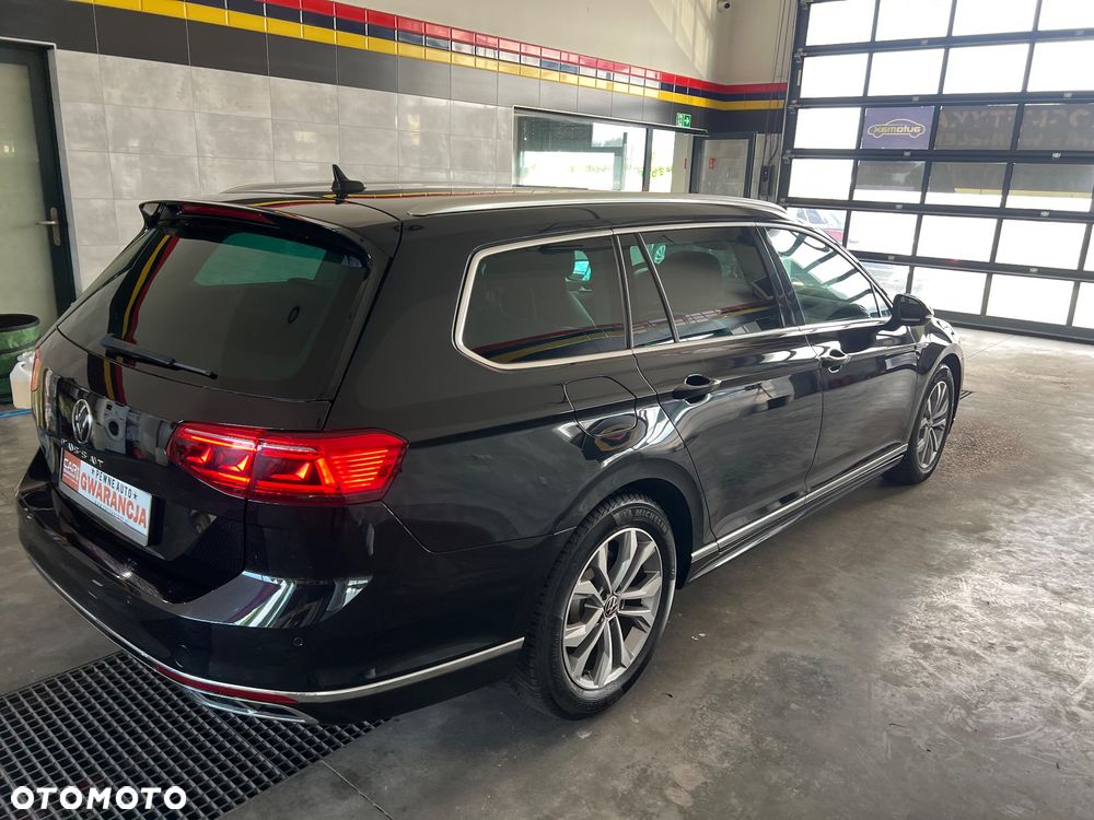 Volkswagen Passat 2.0 TDI EVO Business - 9