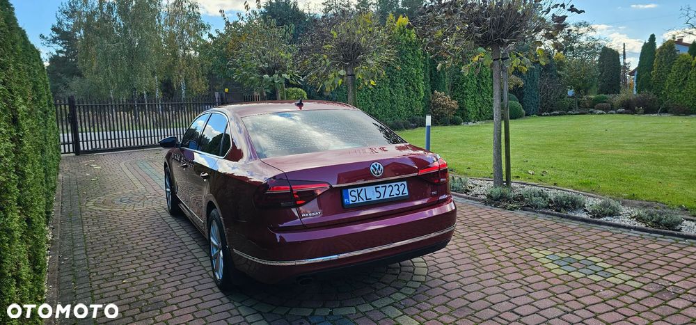 Volkswagen Passat - 8