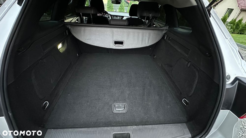 Opel Astra 1.6 CDTI Enjoy S&S - 11