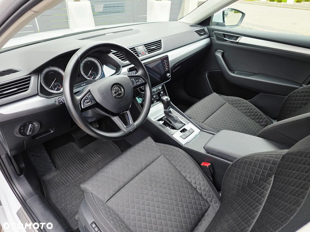 Skoda Superb Combi 1.6 TDI DSG Style - 4