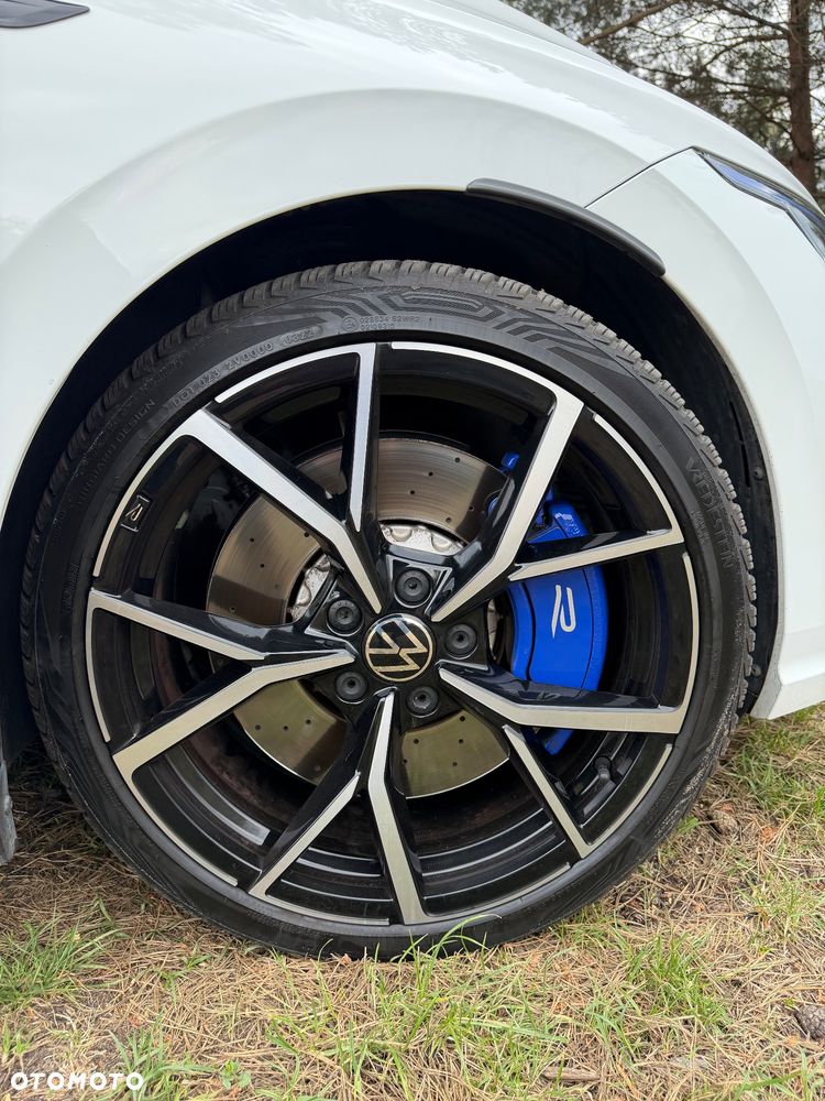 Volkswagen Golf - 15