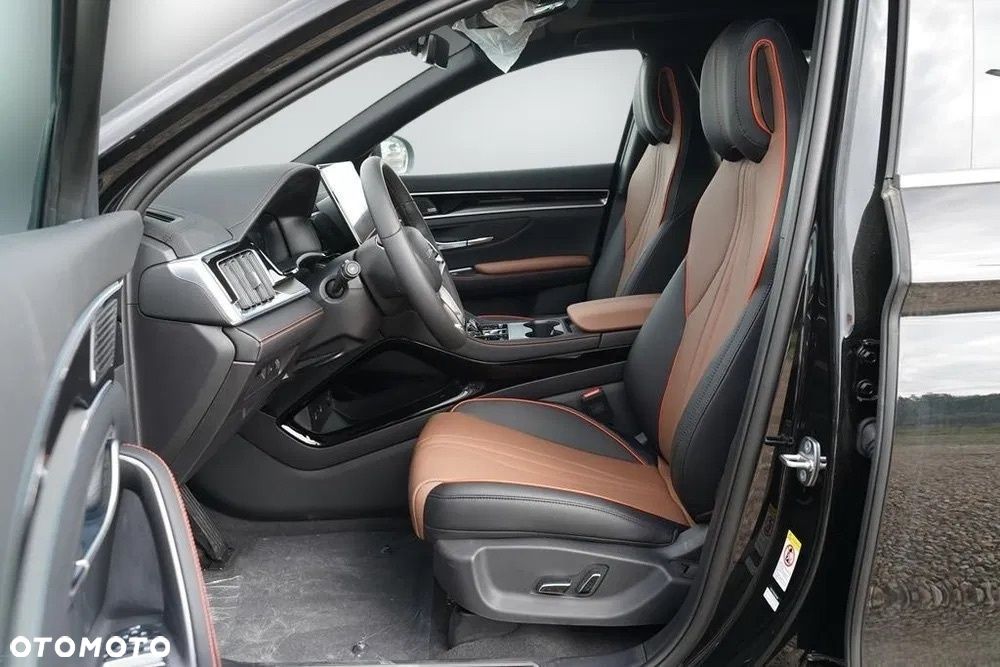 BYD Seal U 1.5T Design AWD - 12