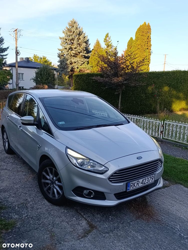Ford S-Max - 1
