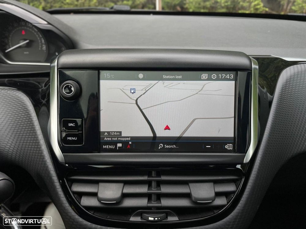 Peugeot 208 1.2 PureTech Allure - 15