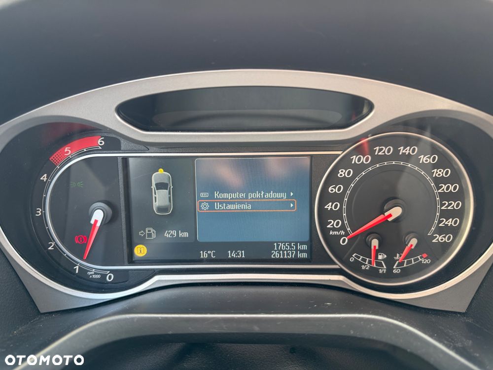 Ford S-Max 2.2 TDCi Titanium - 9