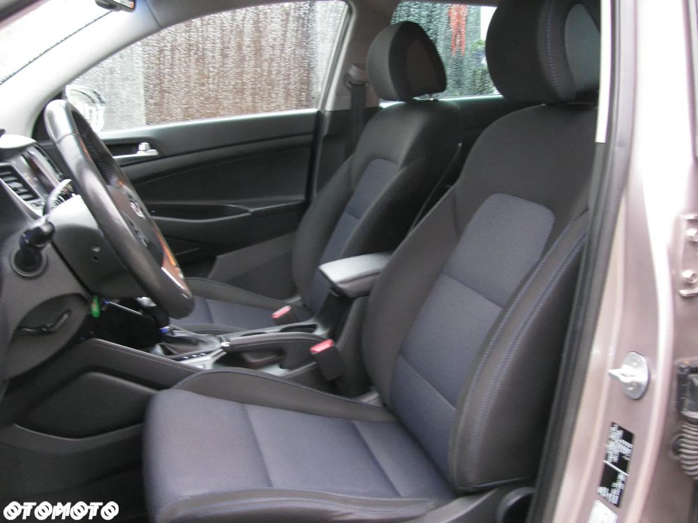 Hyundai Tucson 1.6 Turbo 4WD DCT Intro Edition - 16