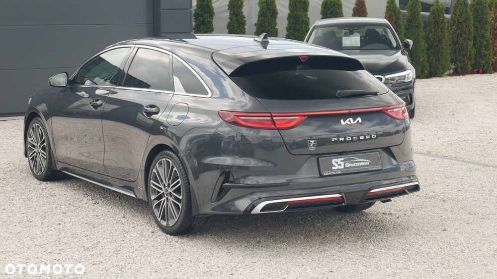 Kia ProCeed - 7
