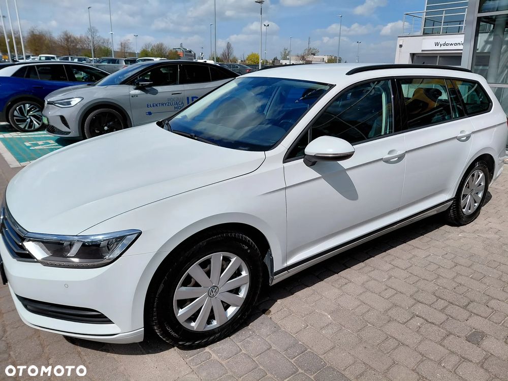 Volkswagen Passat 1.4 TSI BMT Trendline - 3