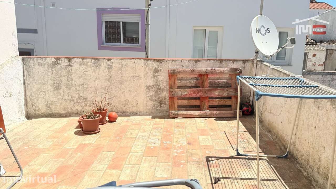 Moradia 2 Pisos T3 Tavira, Logradouro, Terraço, a 7 minutos da Praia - Grande imagem: 5/25