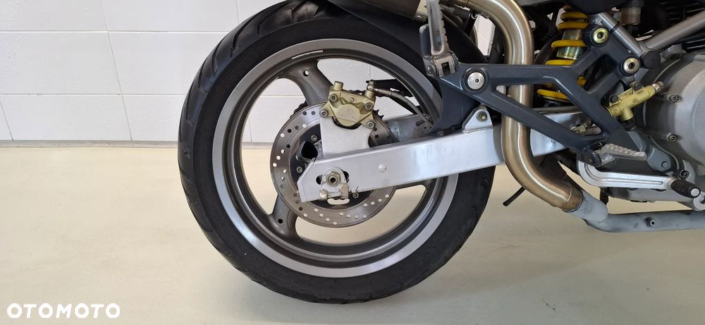 Ducati Monster - 17