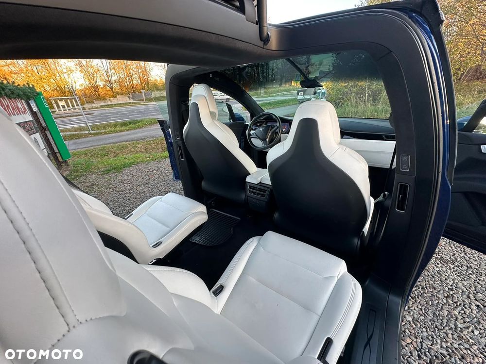 Tesla Model X P 100 D - 6