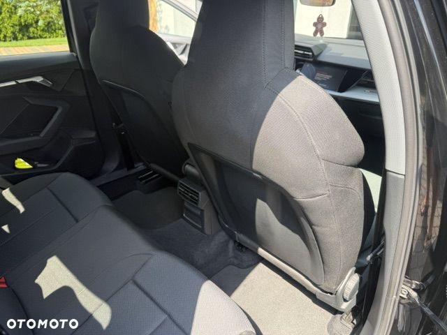 Audi A3 Limousine 30 TFSI - 6