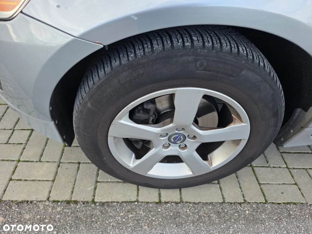 Volvo XC 60 2.0T R-Design - 7