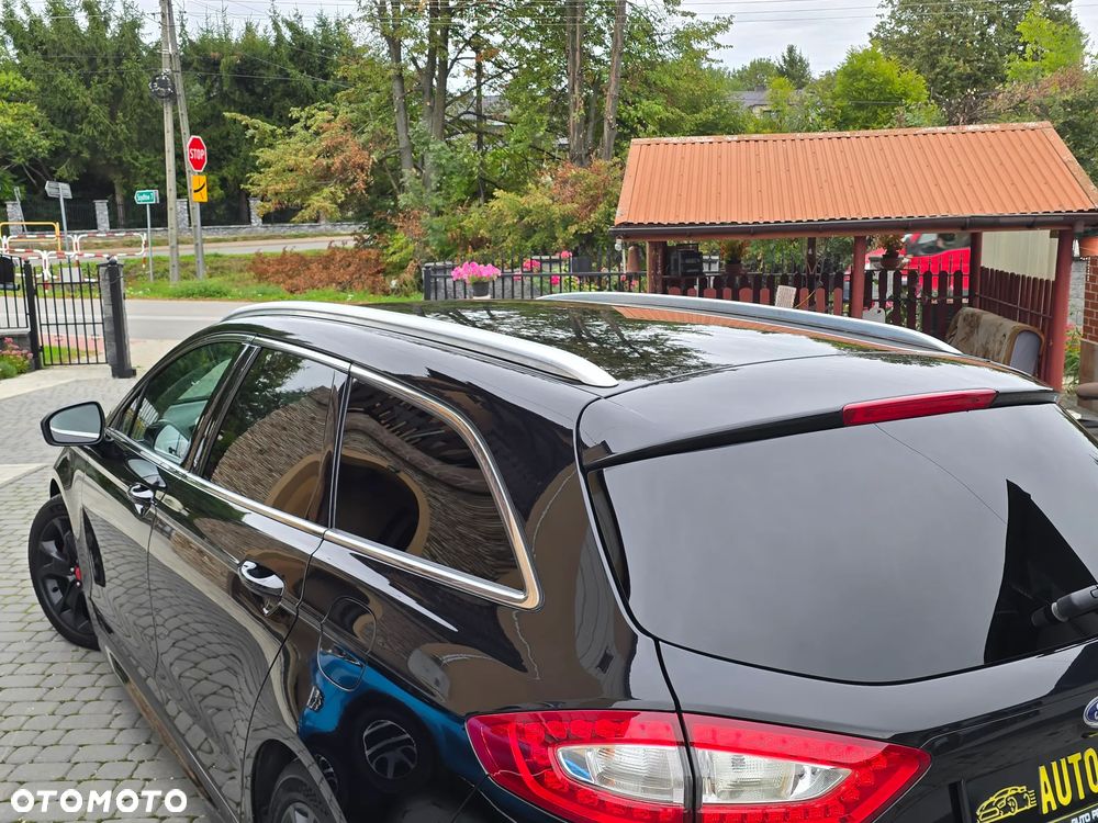Ford Mondeo 2.0 EcoBoost Titanium S - 17