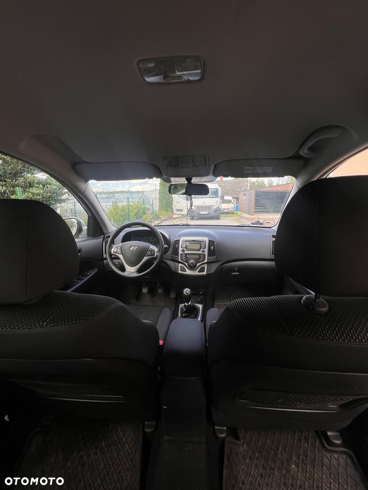 Hyundai i30 1.6 CRDi Comfort - 13