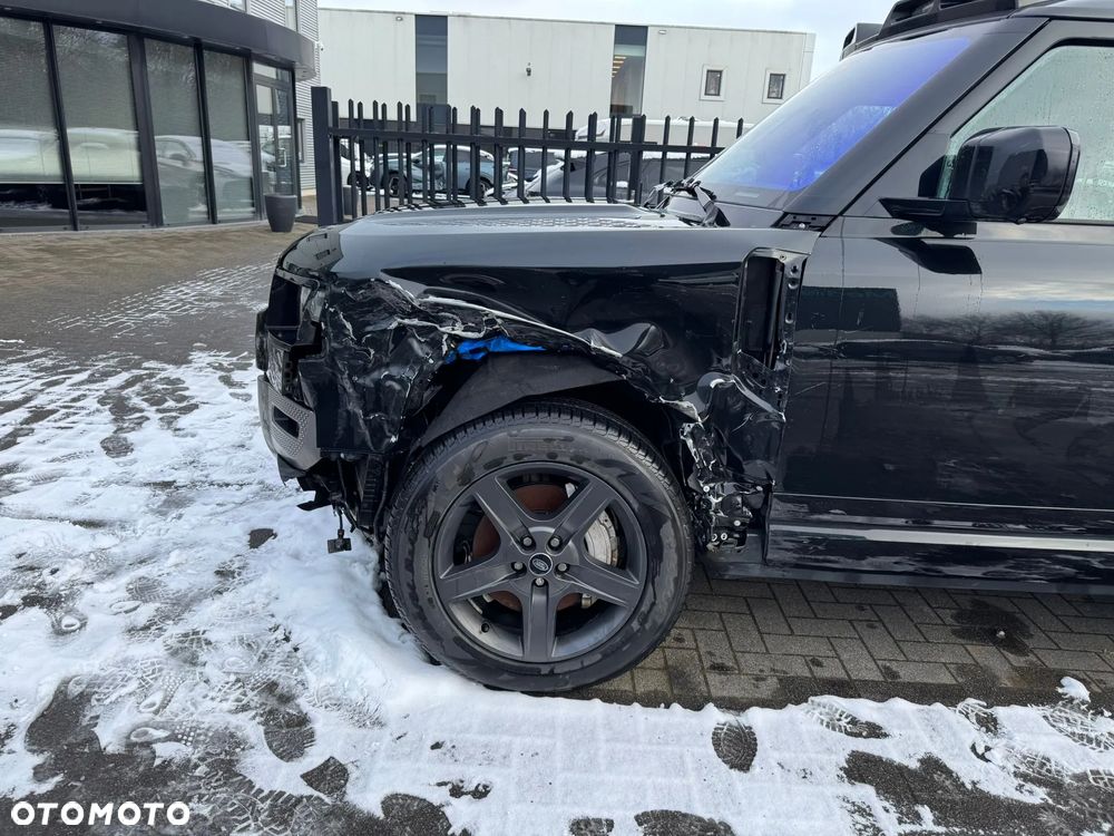 Land Rover Defender - 19