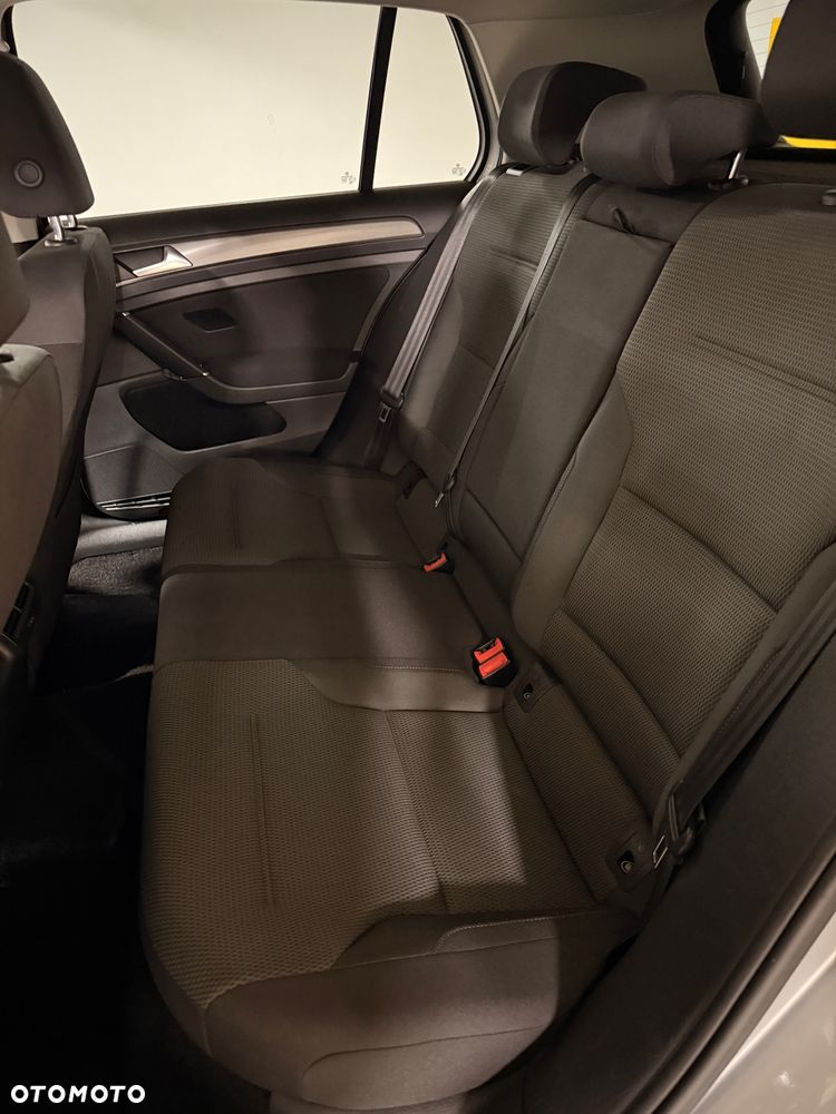 Volkswagen Golf 1.4 TSI BMT Comfortline DSG - 10