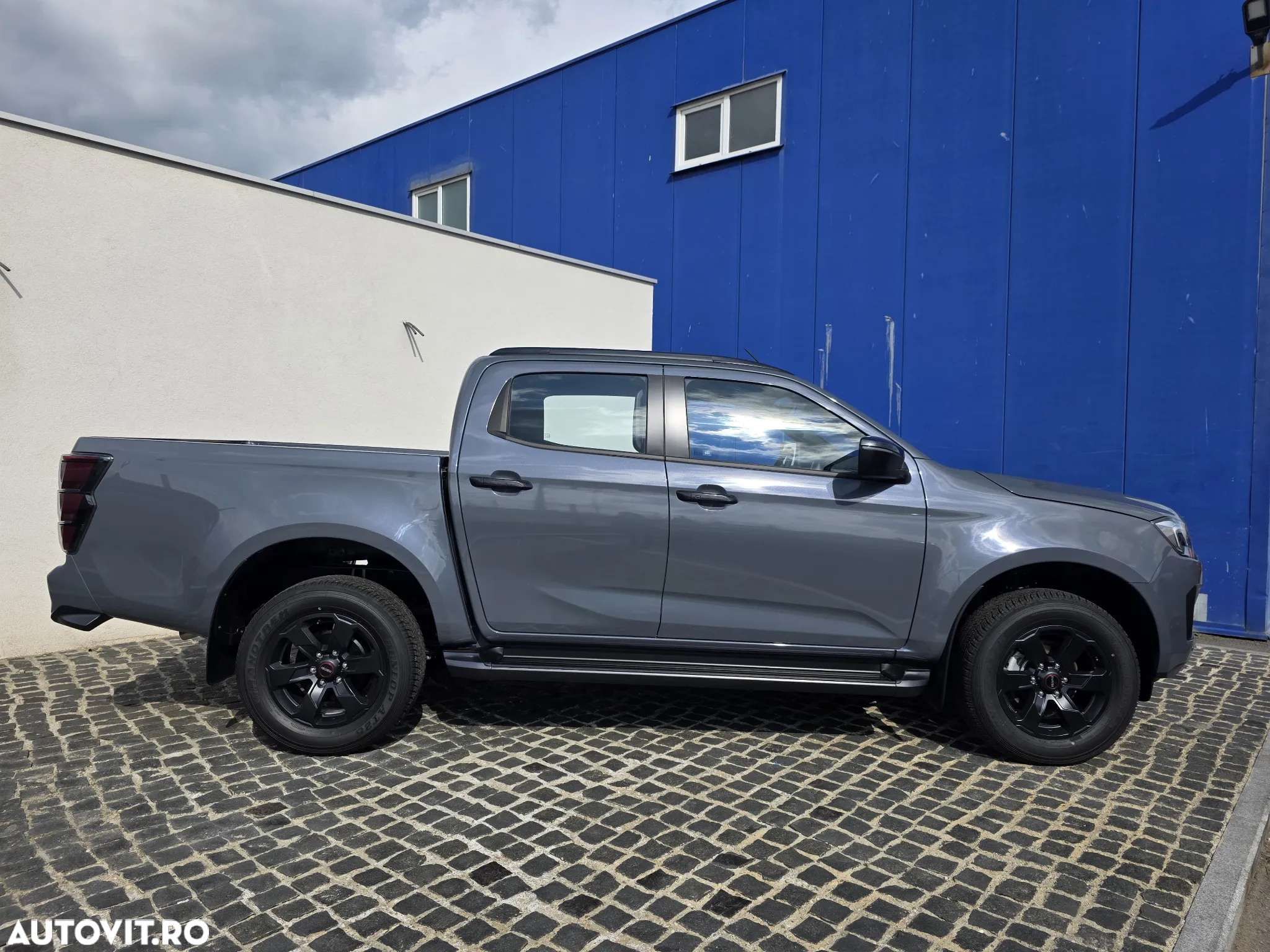 Isuzu D-MAX - 3