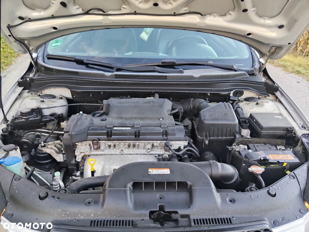 Kia Ceed - 36