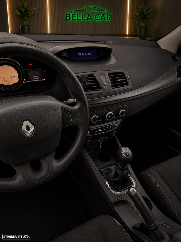 Renault Mégane Sport Tourer ENERGY dCi 110 Start & Stopp Dynamique - 16