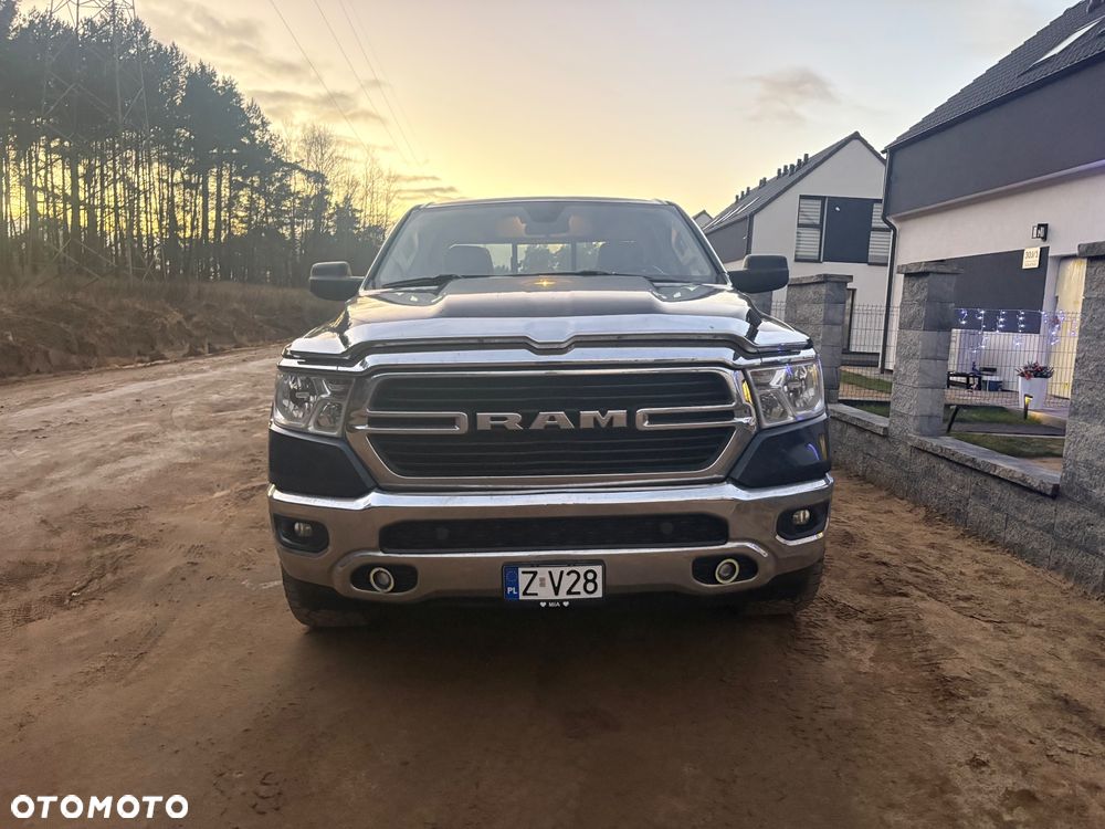 RAM 1500 5.7 Quad Cab Bighorn - 1