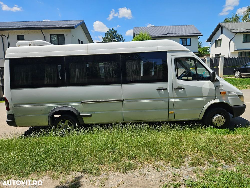 Mercedes-Benz Sprinter - 4