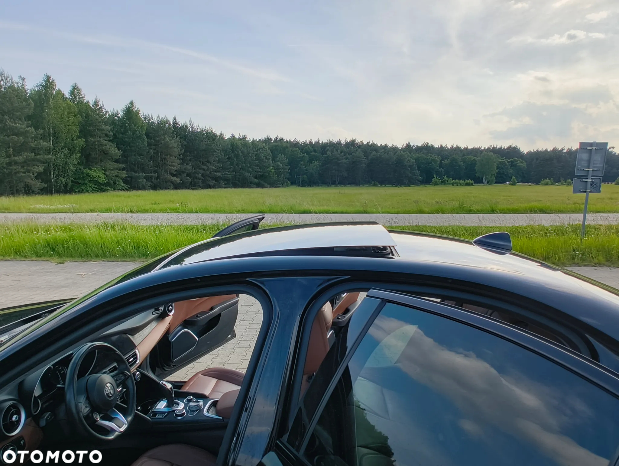 Alfa Romeo Giulia 2.0 Turbo 16V AT8 Veloce Ti - 9