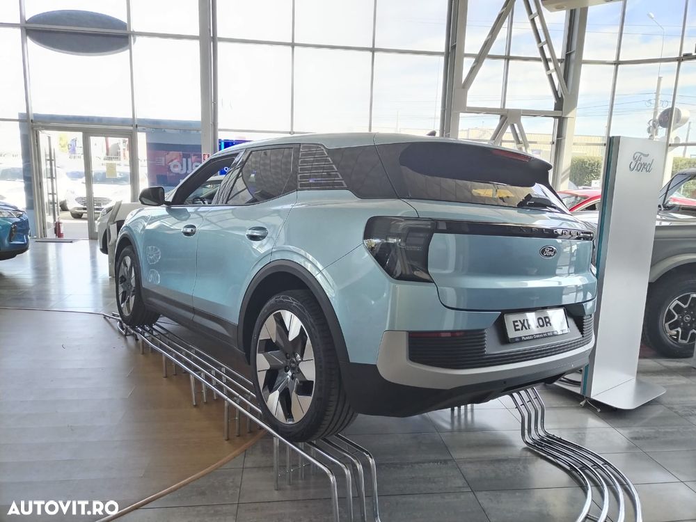 Ford Explorer RWD 77 kWh Extended Range Premium - 2