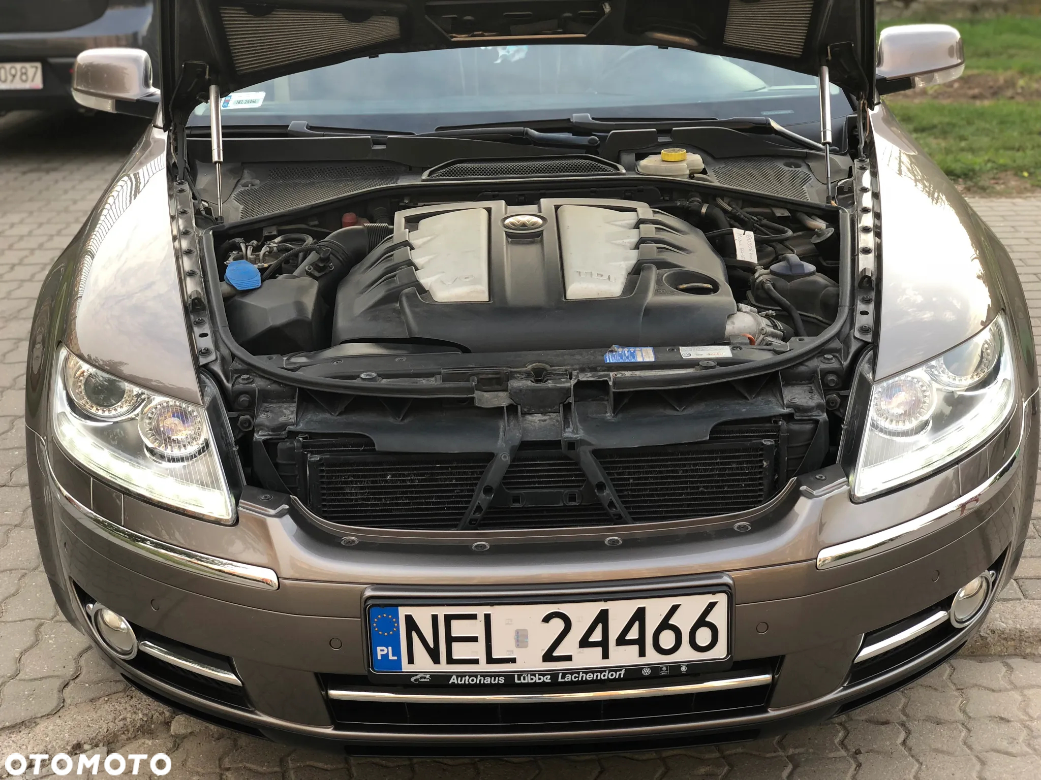 Volkswagen Phaeton 3.0 V6 TDI DPF 4MOTION Automatik (5 Sitzer) - 2