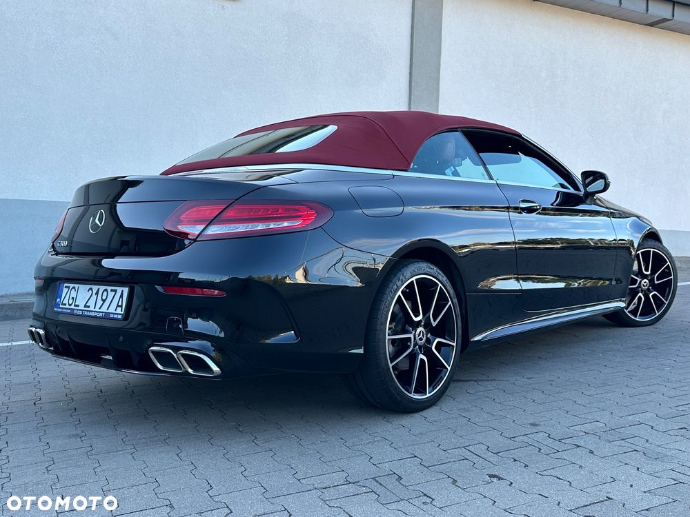 Mercedes-Benz Klasa C 300 9G-TRONIC - 31