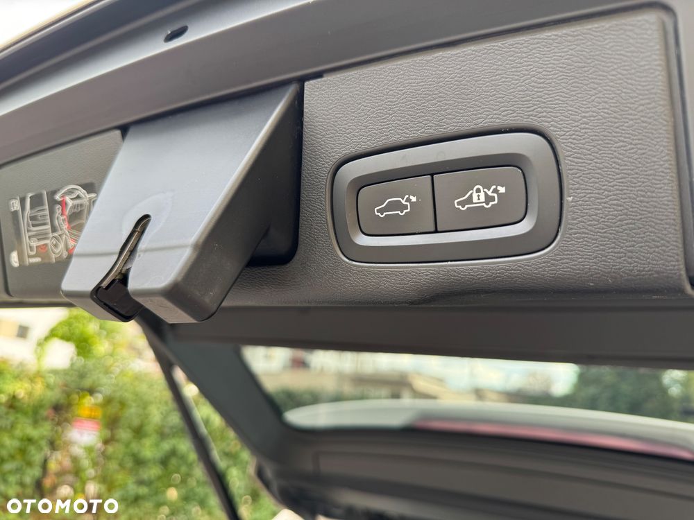 Volvo XC 60 T5 AWD Inscription - 22