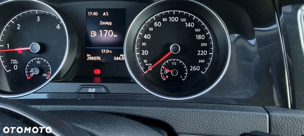 Volkswagen Golf - 18